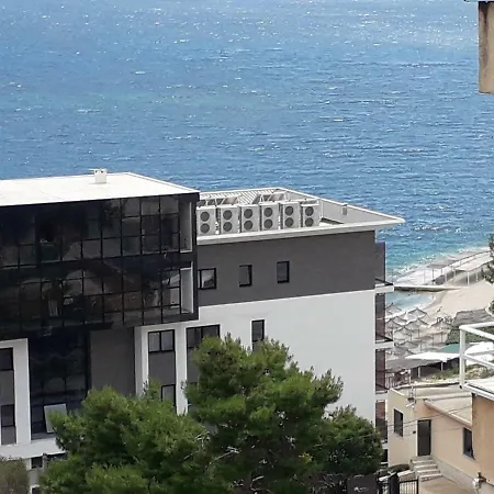 Family Apartment *